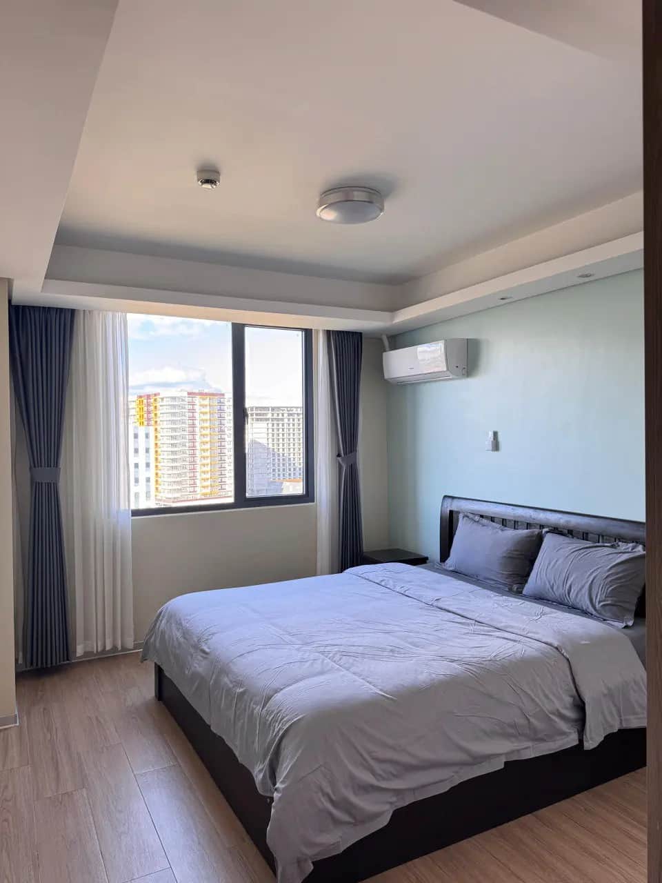 Shared Kitchen at LCONDOTEL Pasay