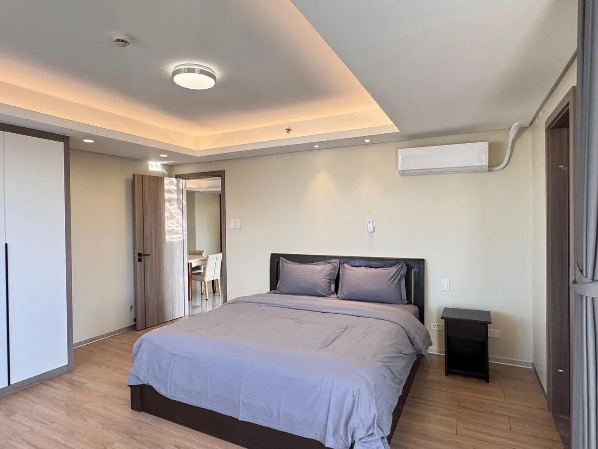 Luggage Storage at LCONDOTEL Pasay