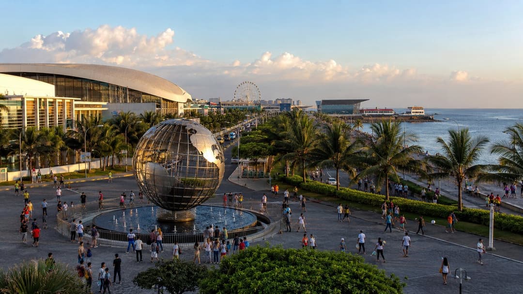 Ultimate Mall of Asia travel guide with Manila Bay and Pasay hotel tips